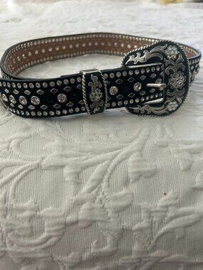 Western rhinestone show belt